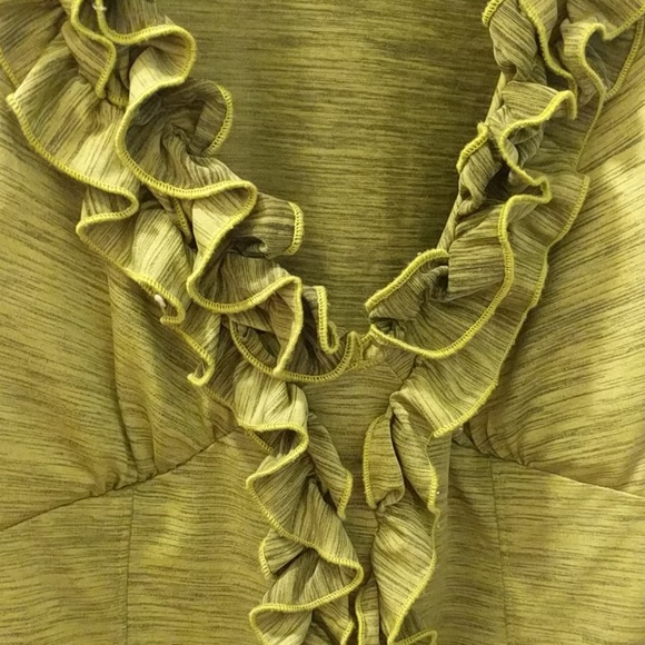 Designer Ruffle Summer Top - Picture 2 of 3